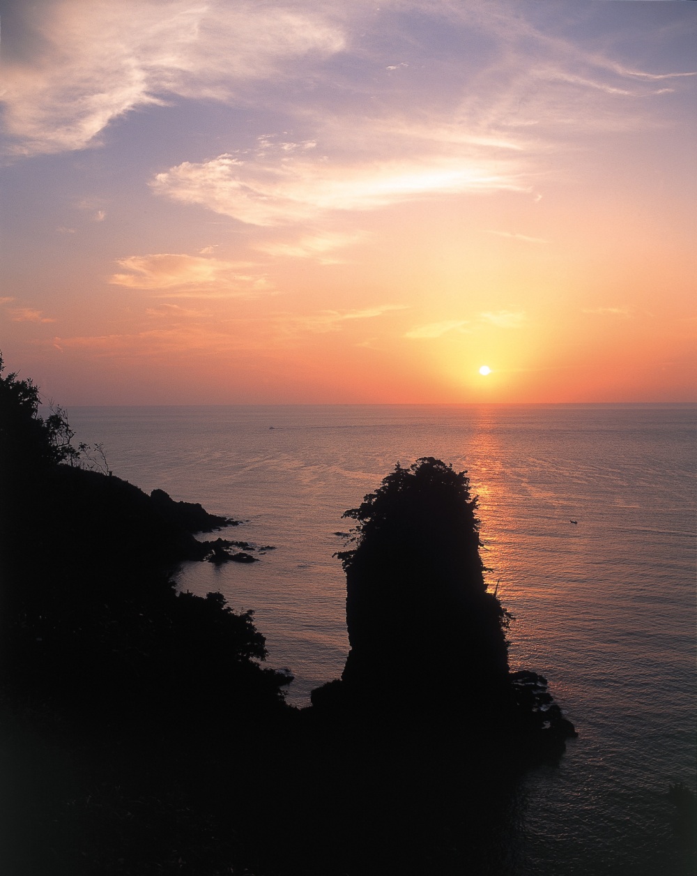 能登金剛・巌門