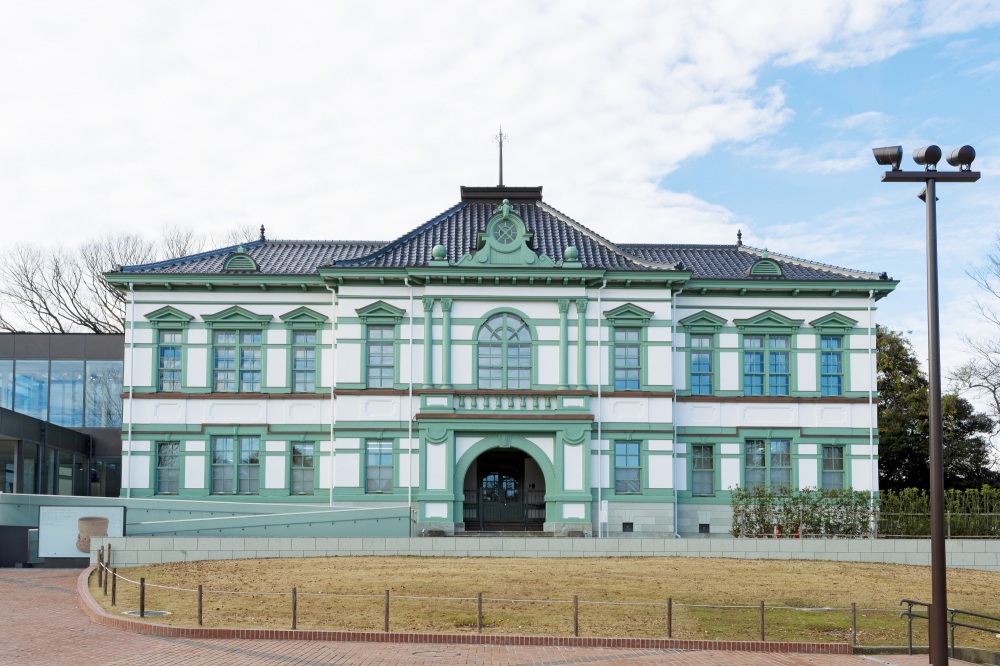 国立工芸館