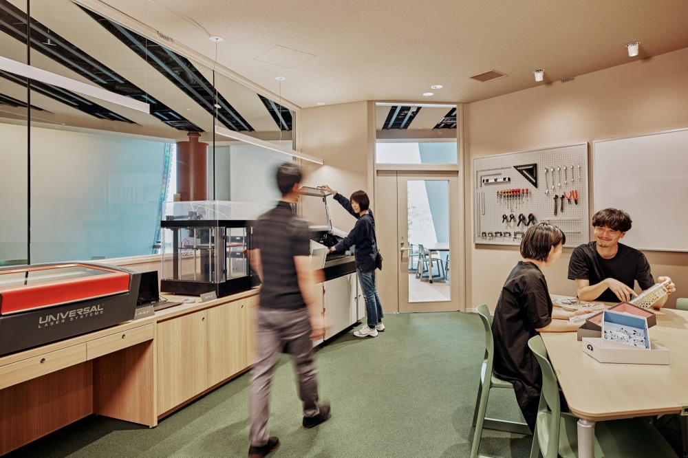 石川県立図書館　モノづくり体験スペース