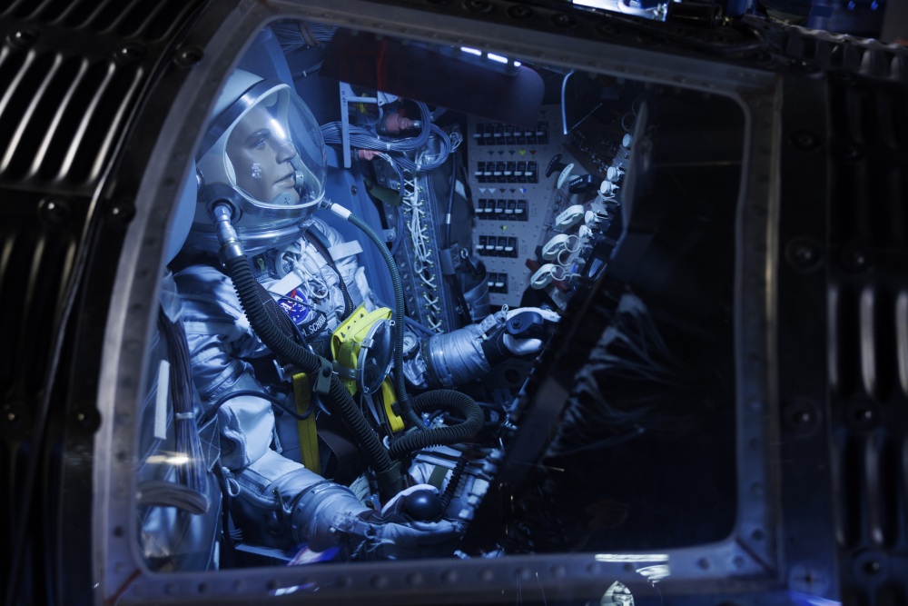 コスモアイル10