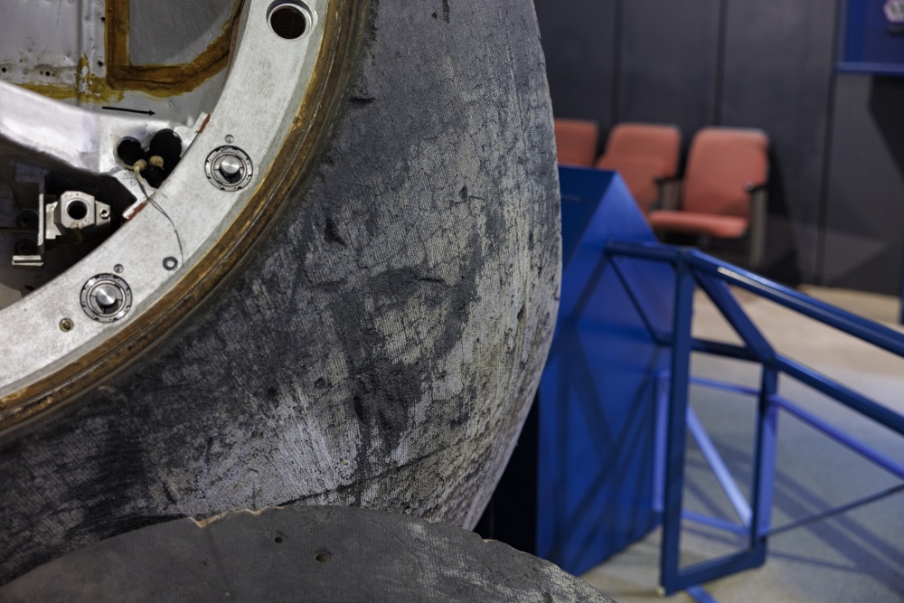 コスモアイル14