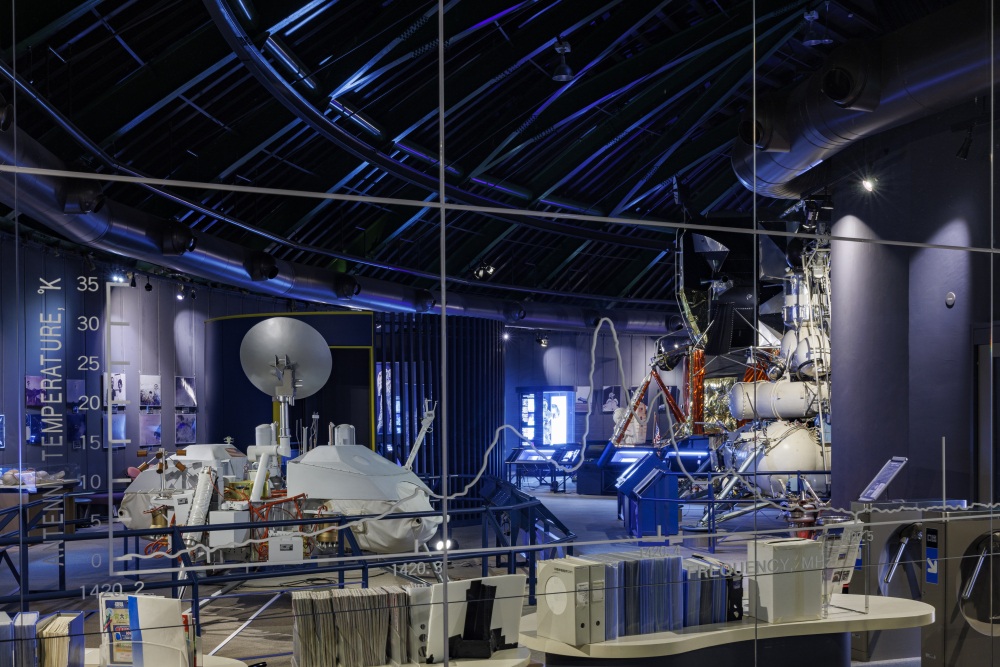 コスモアイル36