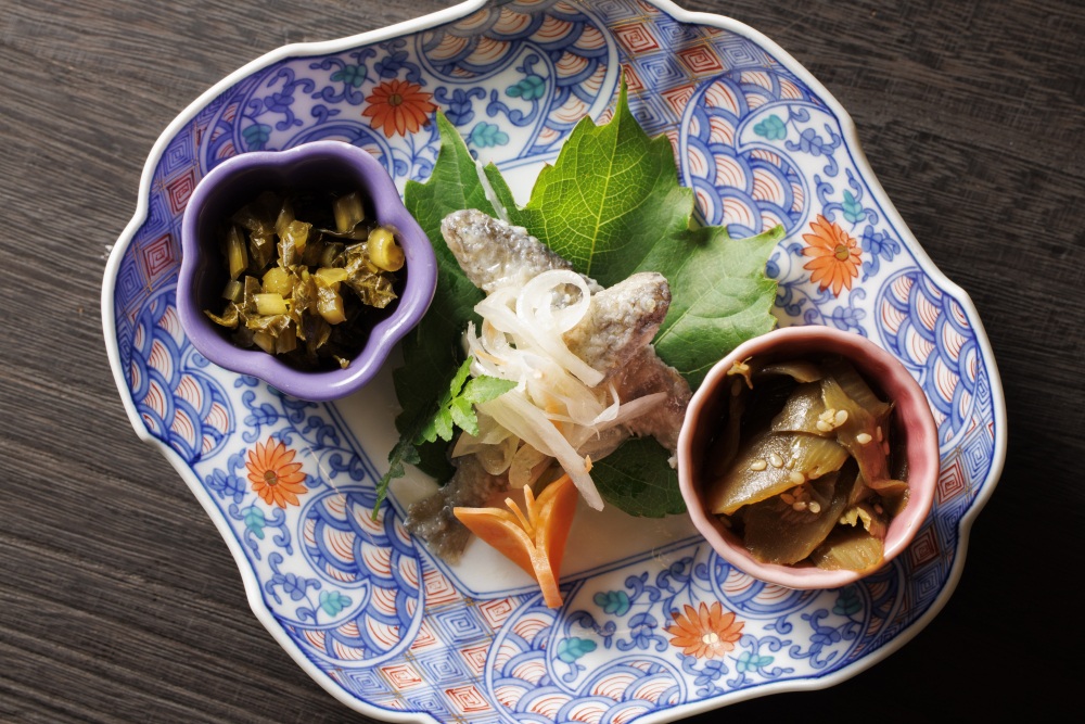 白山百膳_せんな酢づけ岩魚マリネうどのきんぴら