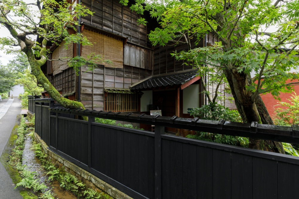 魯山人寓居いろは草庵