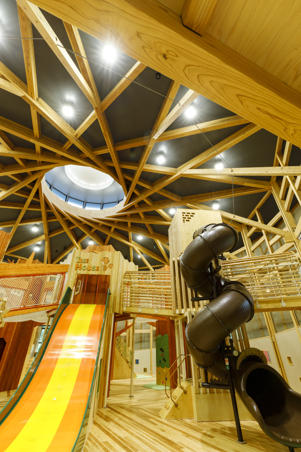 森林公園　もりのひみつきち