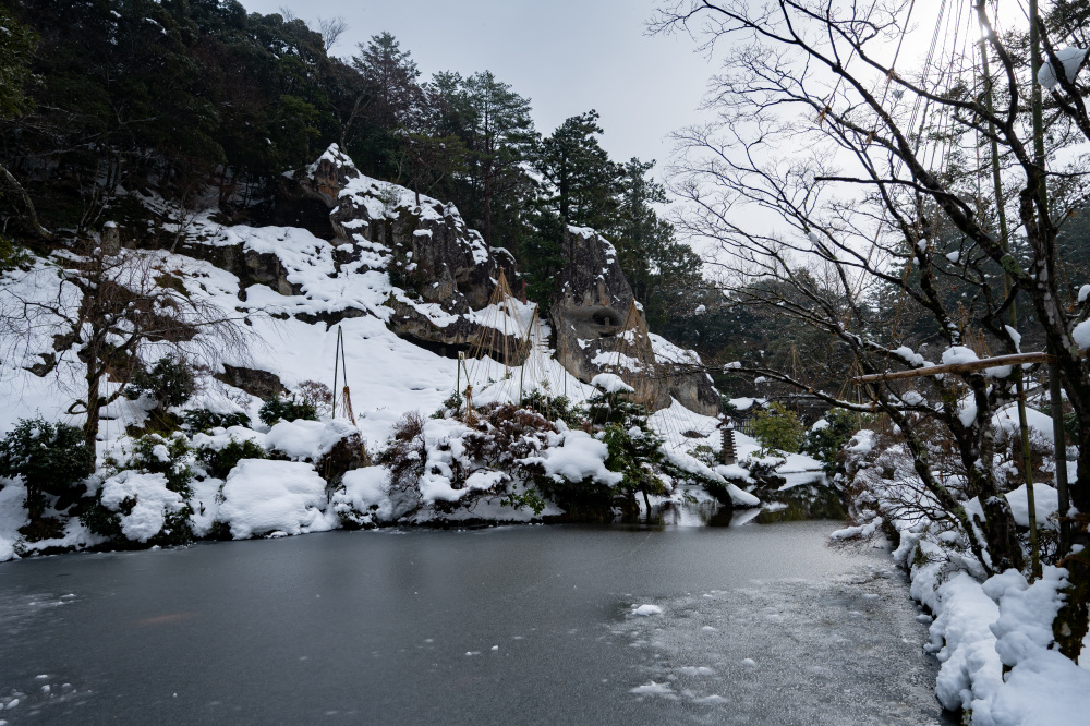 那谷寺（冬・雪）