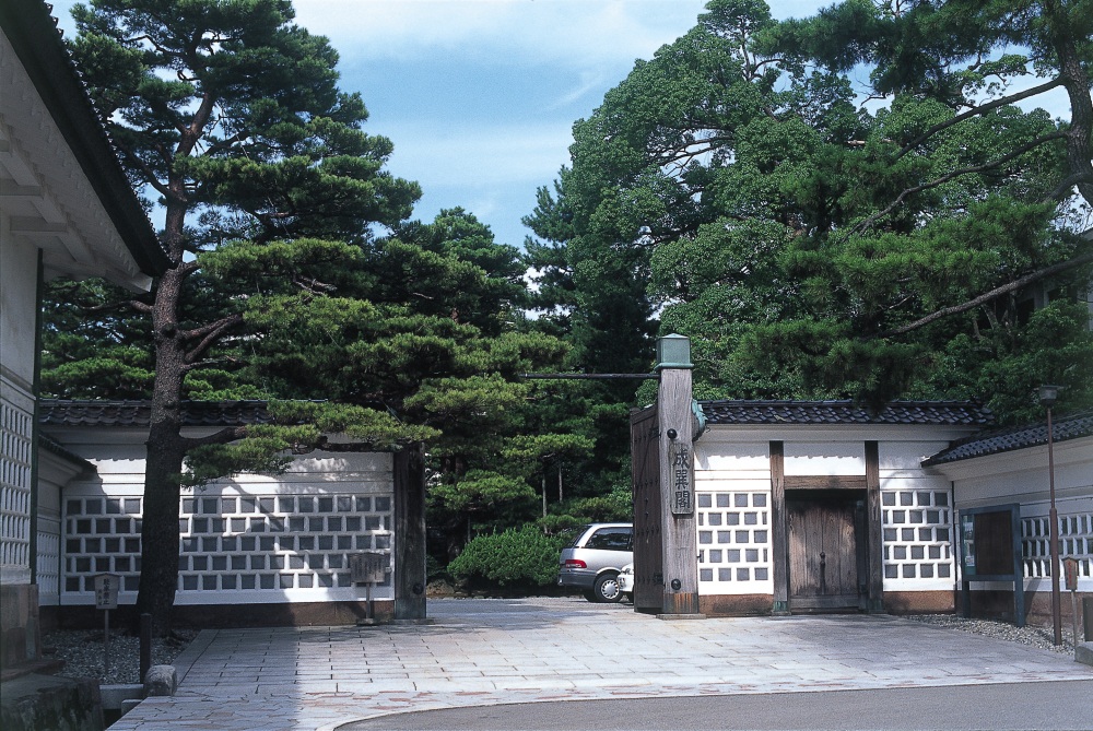 成巽閣｜写真ダウンロード｜【公式】石川県の観光/旅行サイト「ほっと石川旅ねっと」
