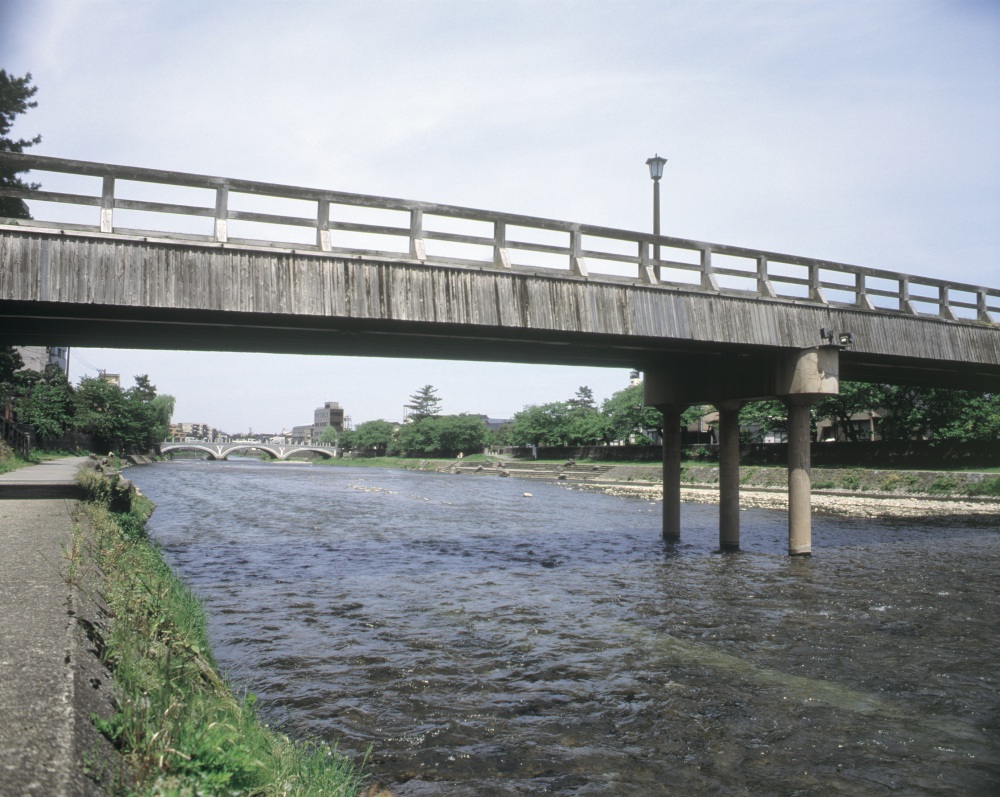 浅野川（梅の橋）