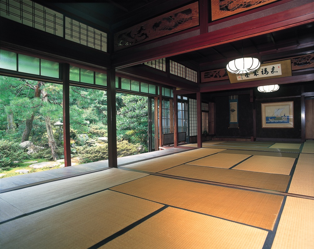 北前船主屋敷　蔵六園