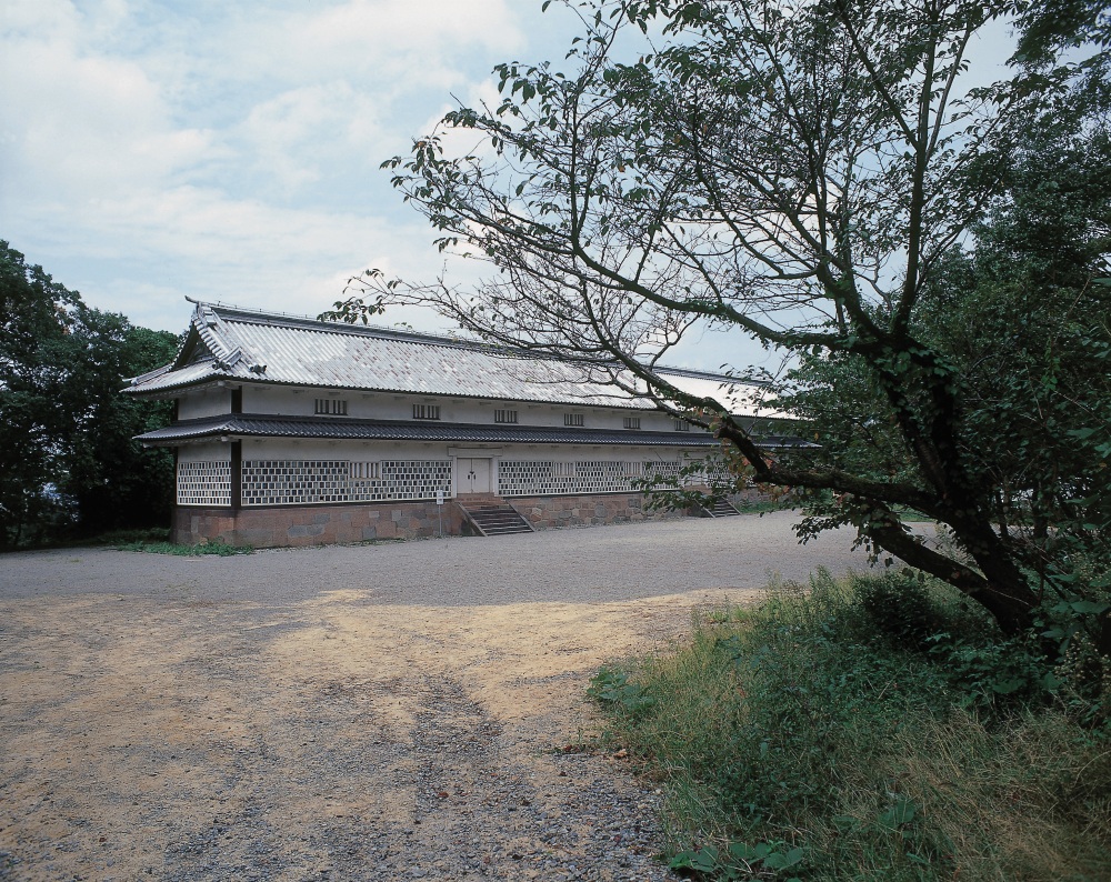 金沢城三十間長屋