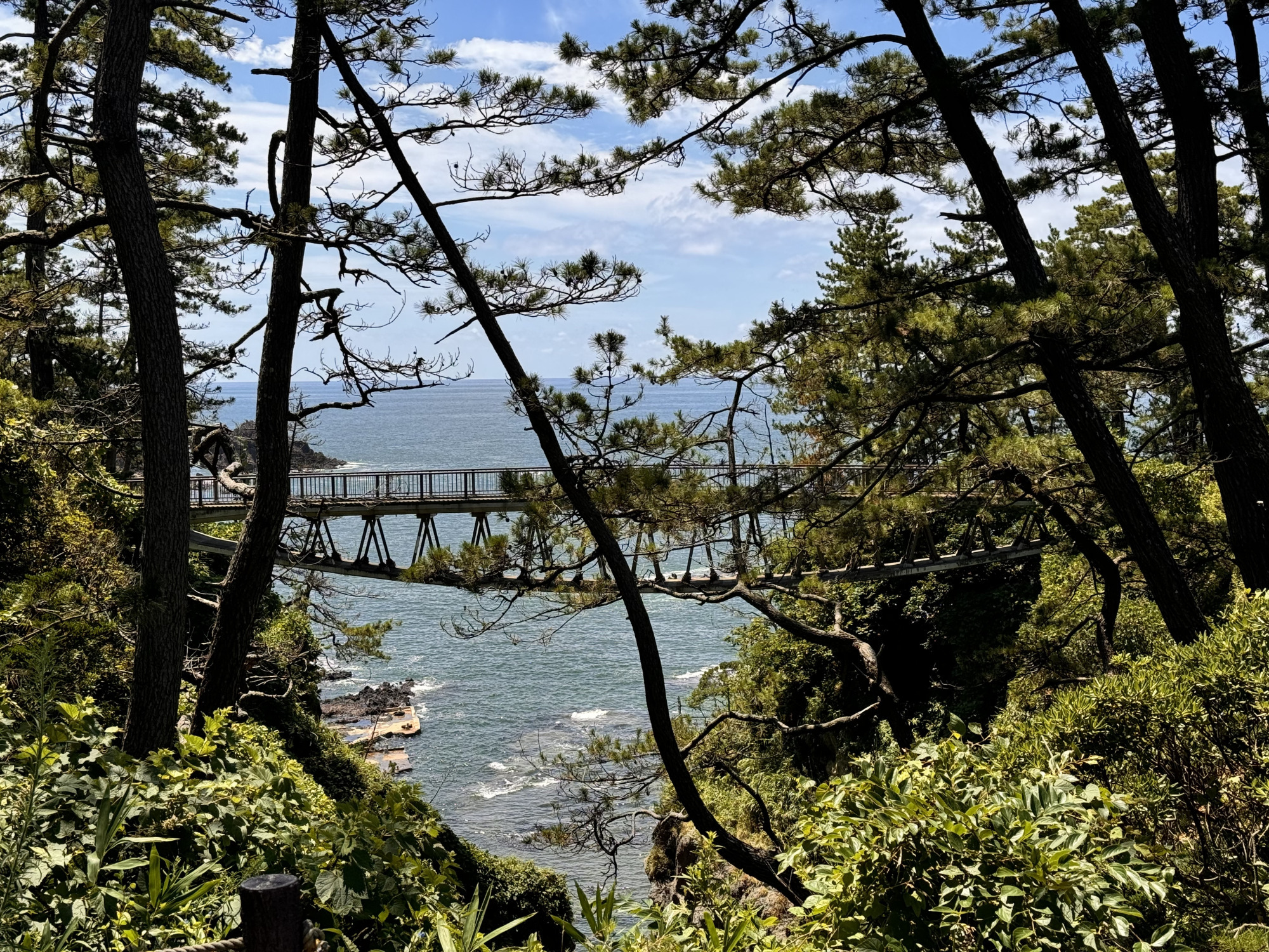 幸せのがんもん橋