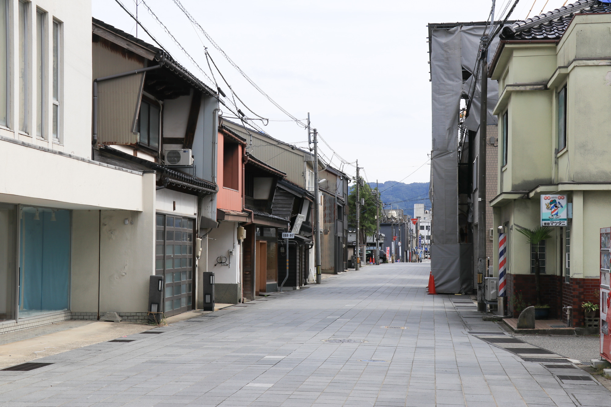 「一本杉通り」