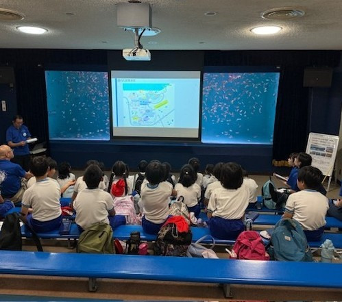 学生さんが学習中