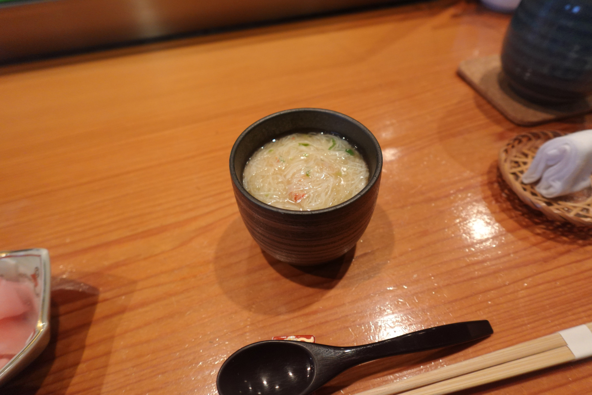 ランチには細巻・茶碗蒸し・味噌汁付き