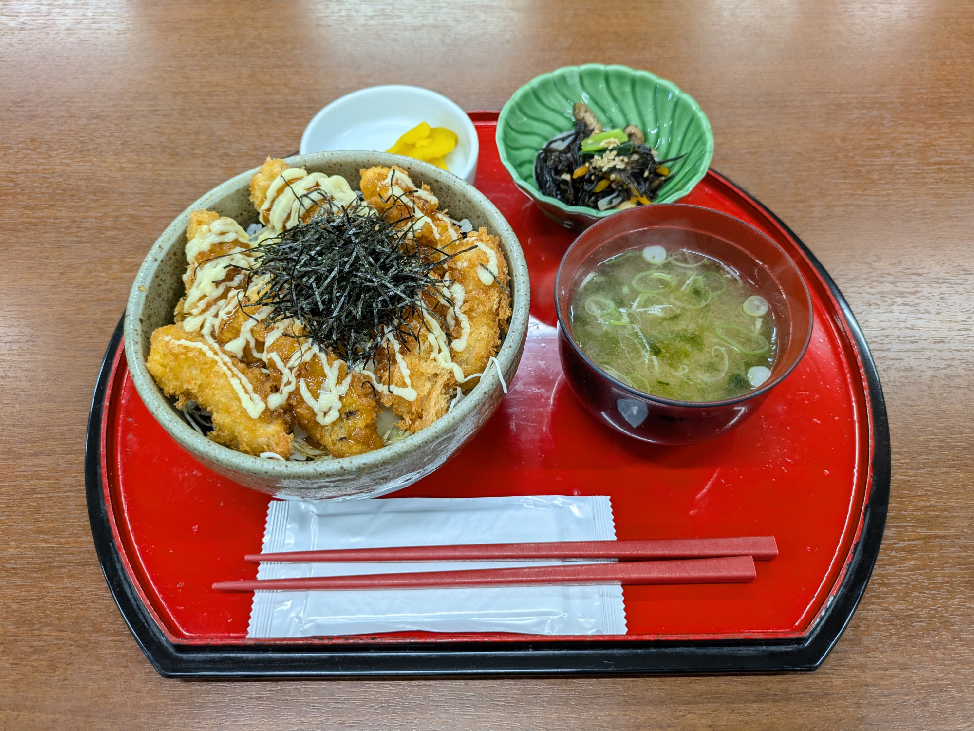 タコカツ丼