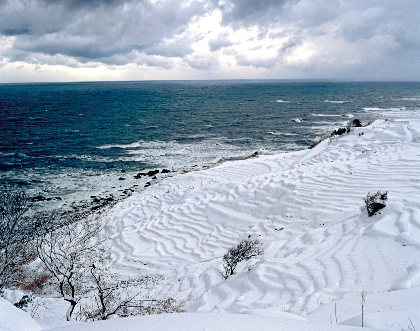 震災前の雪の白米千枚田