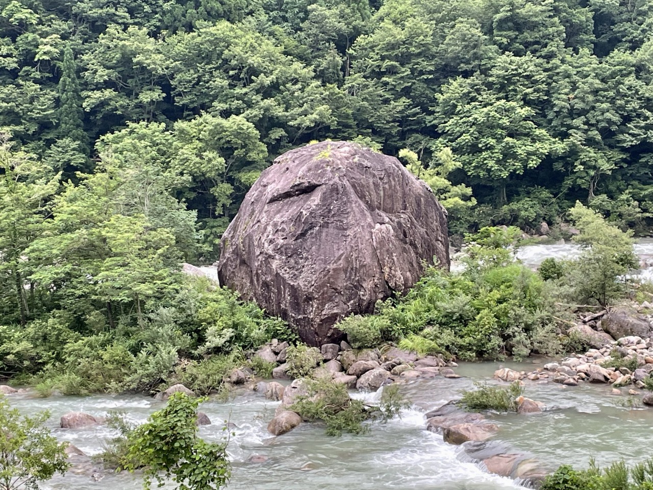 ユネスコ世界ジオパーク認定！白山手取川ジオパークの魅力とは？[山と雪のエリア]