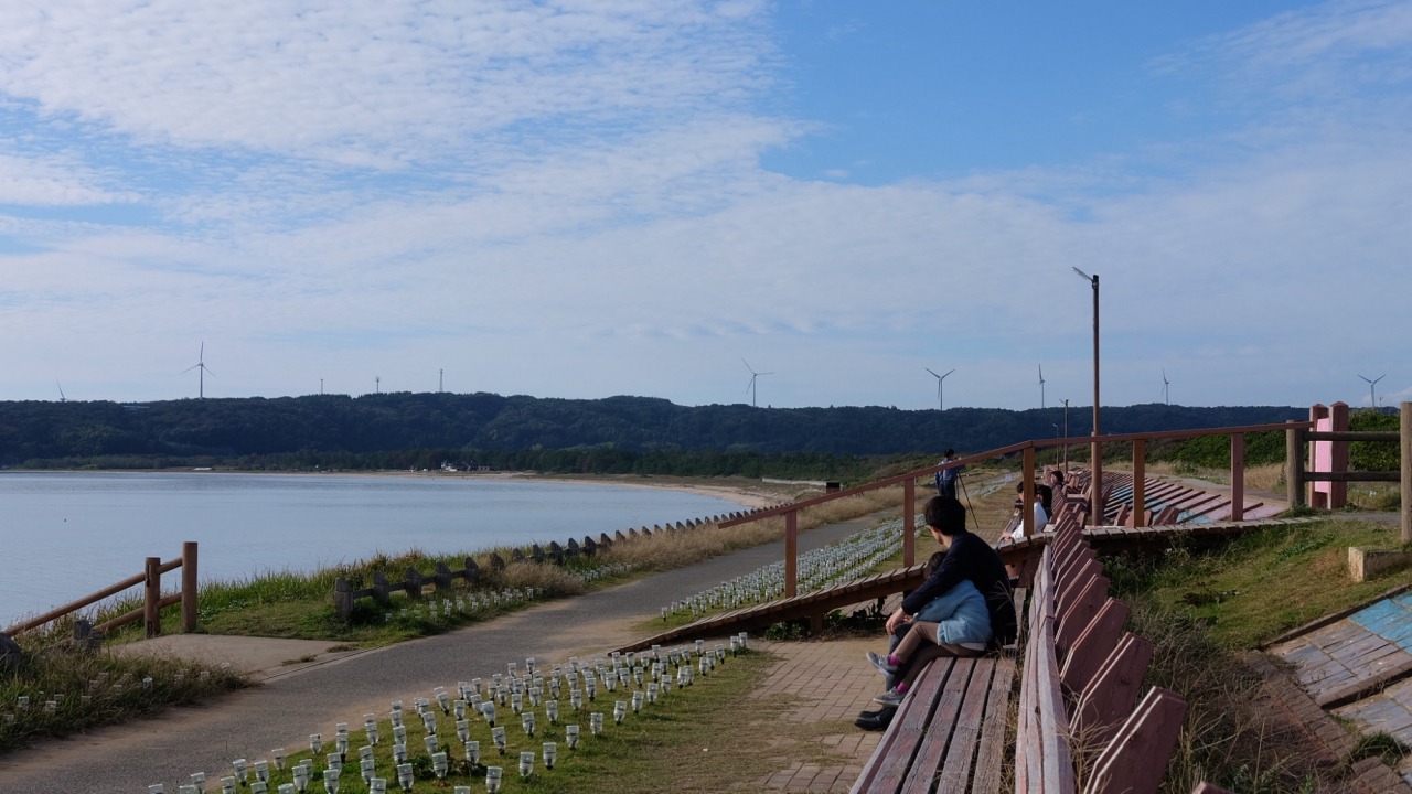 世界一長いベンチや増穂浦海岸がある志賀町におでかけ！ランチ情報も紹介！