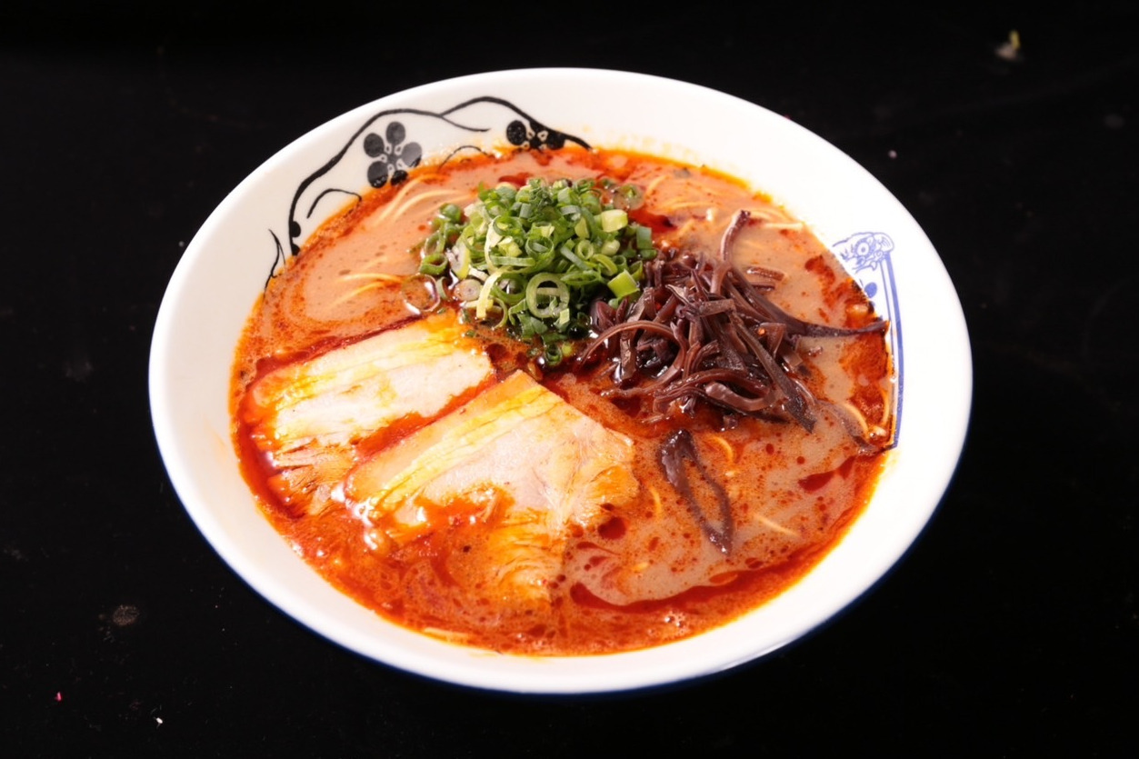 赤辛豚骨ラーメン