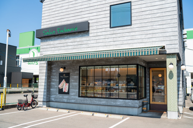 Salut Enchante 金沢本店
