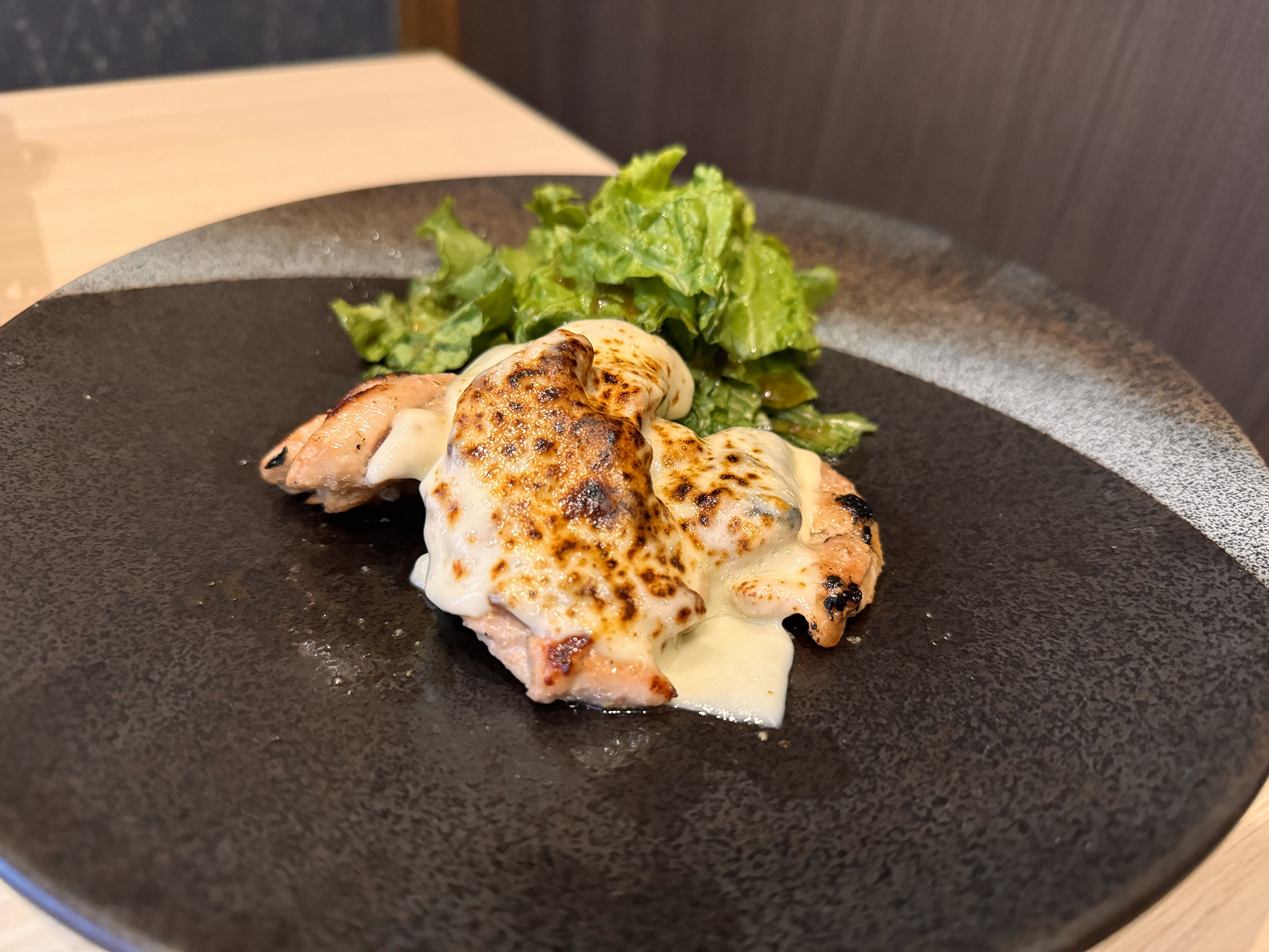 鶏ももチーズ焼き