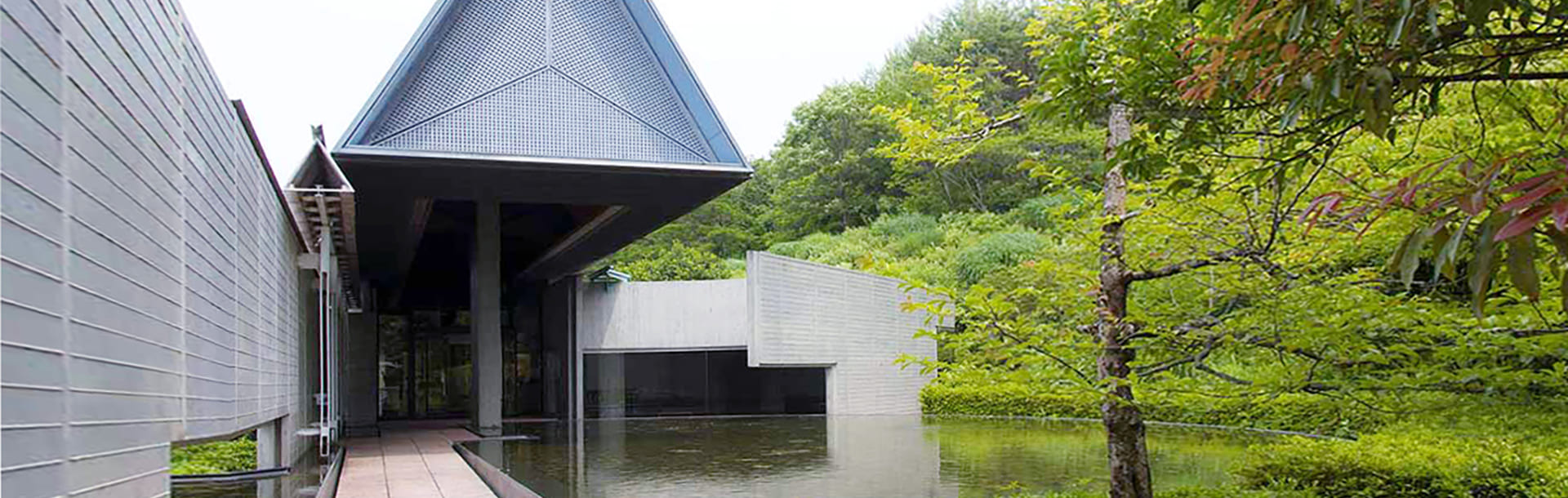 KAM能美市九谷焼美術館｜浅蔵五十吉記念館｜