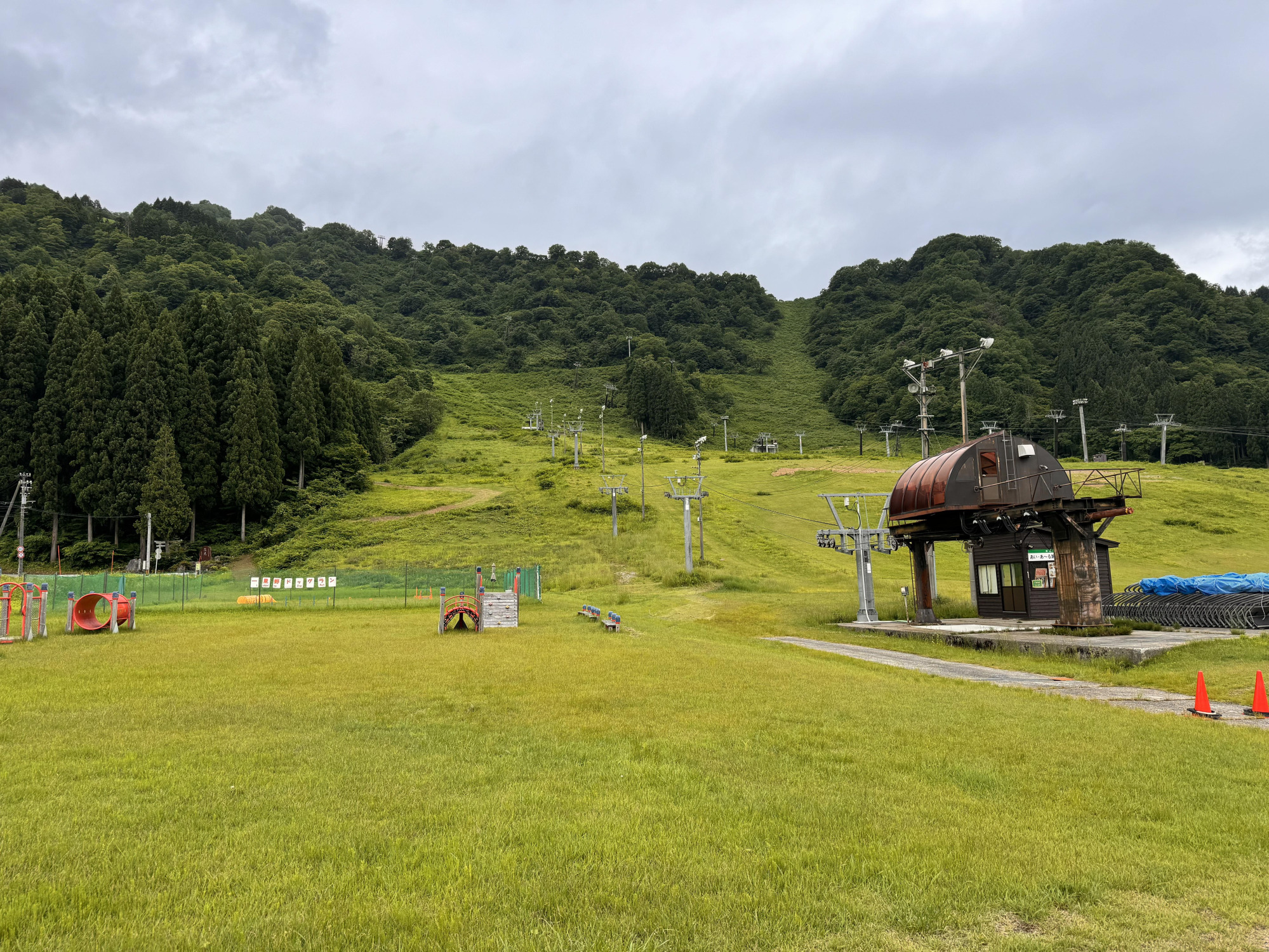 目前に広がるゲレンデ