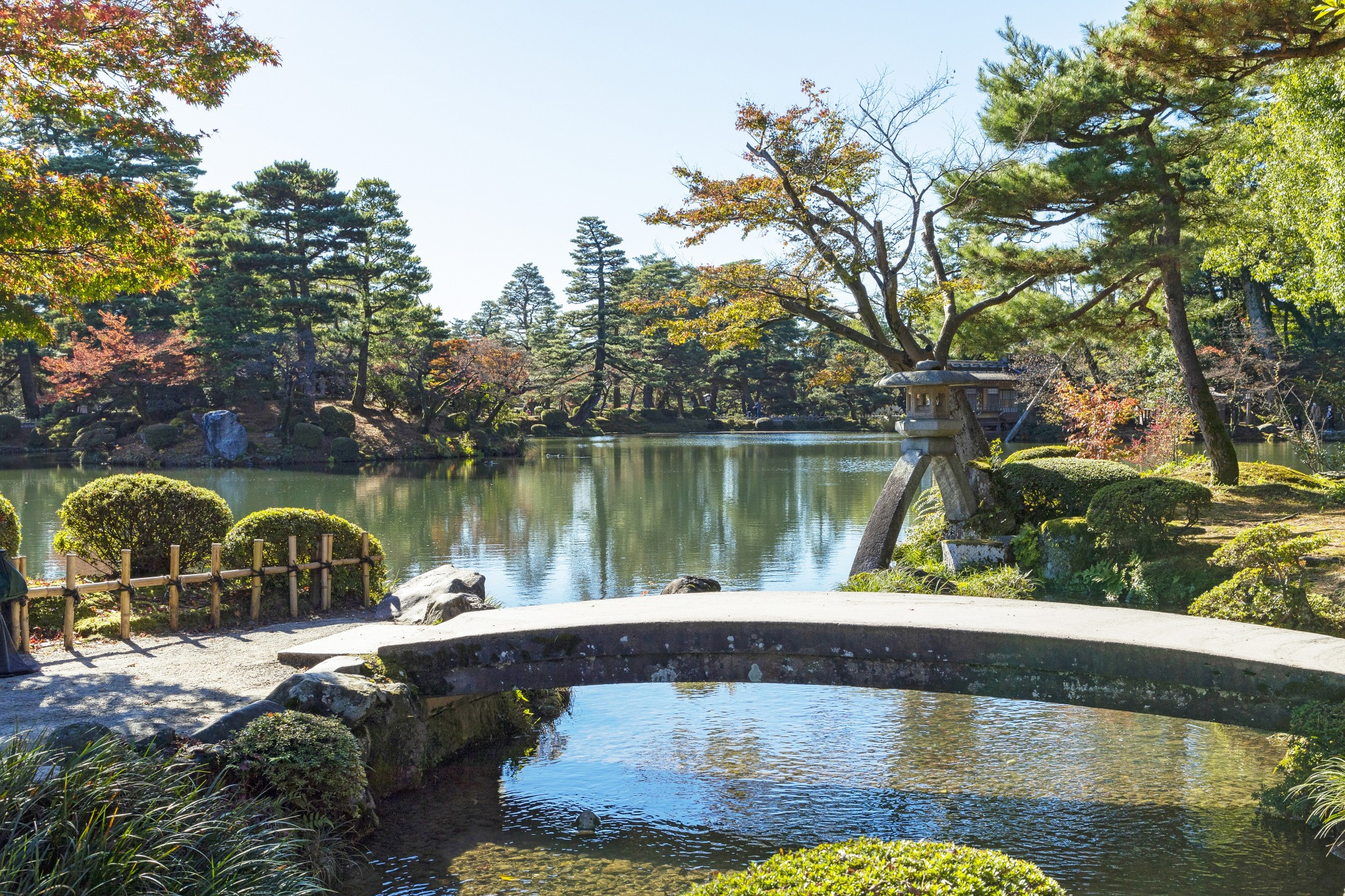 兼六園・ことじ灯篭