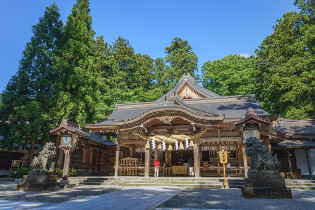 ③白山比咩（しらやまひめ）神社