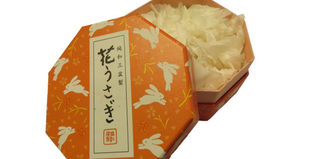 見た目がかわいい、新感覚の落雁「花うさぎ」