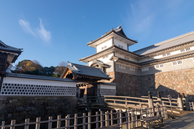 兼六園・金沢城の早朝開園（金沢市）