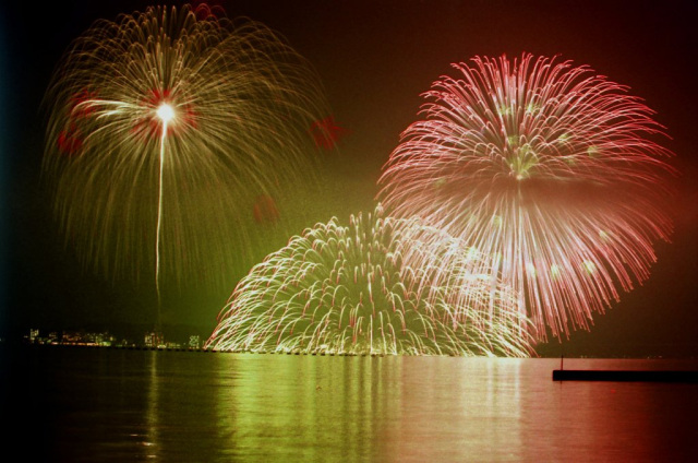 和倉温泉中日夏花火大会