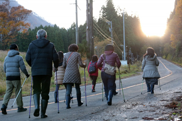 ガイドと一緒にウォーキング