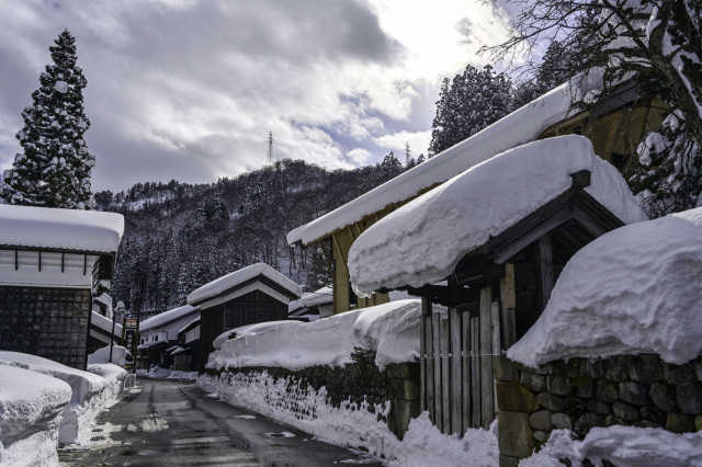 ⑥白峰重要伝統的建造物群保存地区
