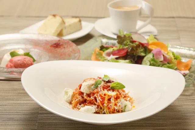 RISTORANTE AMORETTO (アマレット)