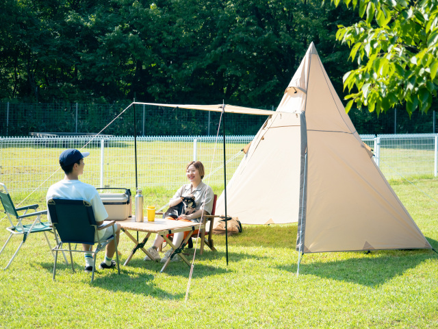 OUTDOOR RESORT 891