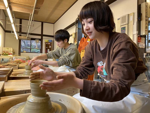 加賀 伝統工芸村　ゆのくにの森