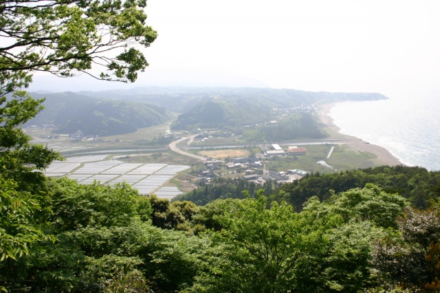 岩倉山