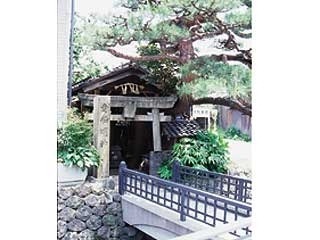 貴船明神