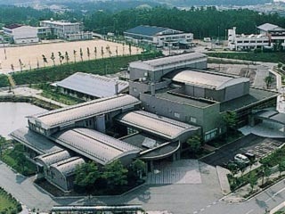 田鶴浜地区コミュニティセンター（旧：サンビーム日和ヶ丘）