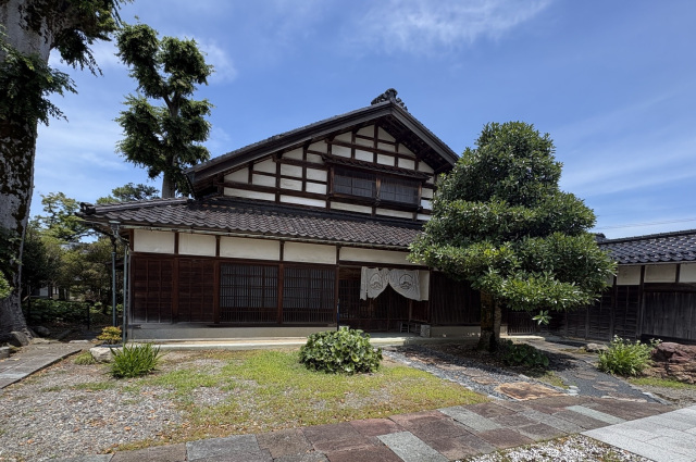 多川家