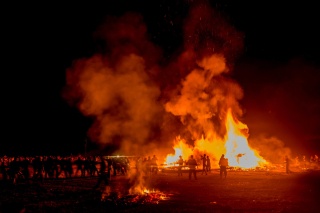 日本三大火祭りの一つ「能登島向田の火祭」