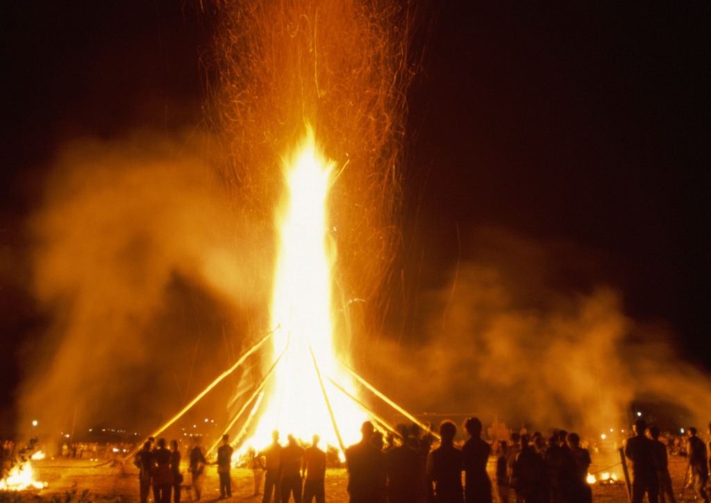 能登島向田の火祭