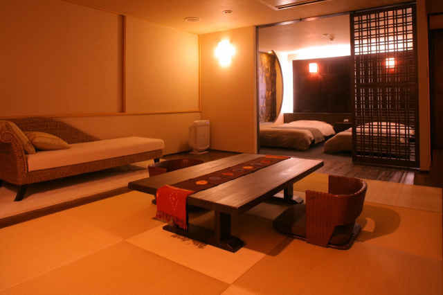 彩華の宿　多々見