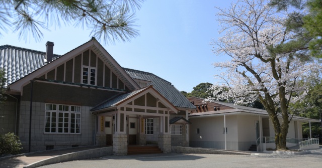 石川県文化財保存修復工房・石川県立美術館広坂別館