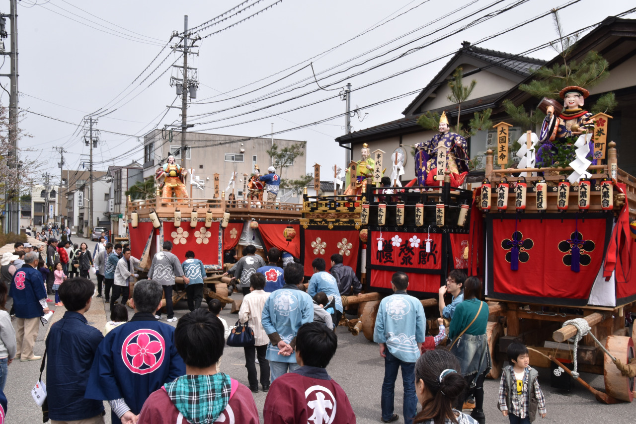曳山奉幣祭
