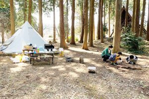 キャンプ