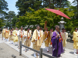6月　愛染大祭（修験者）