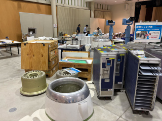 ジャンク市（イメージ）