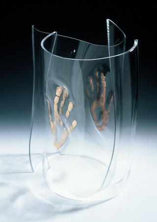 TRANSPARENT BOUNDARIES　エリザベス・スウィンバーン　2004年　撮影：RonZijlstra